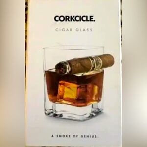 NEW IN BOX! Corkcicle Cigar Glass